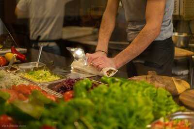 Mr. Pepperoni Kebap & Pizza