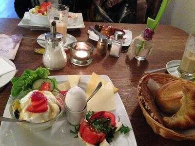 Café Paris In Kornelimünster