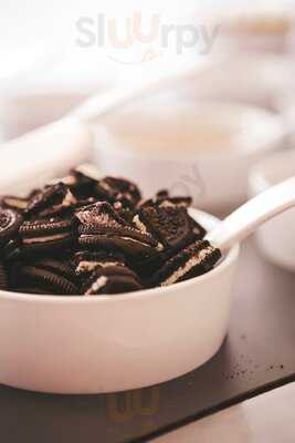 Yolicious Frozen Yogurt