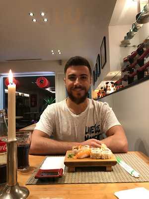 Köenigs Sushi Bar