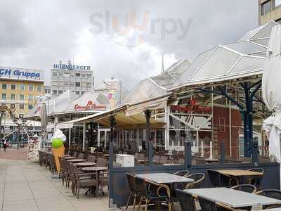 Eis Cafe Crema In Glas Haus