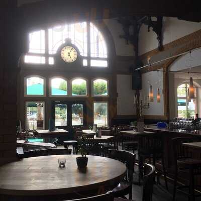 Kulinarischer Bahnhof Lukas