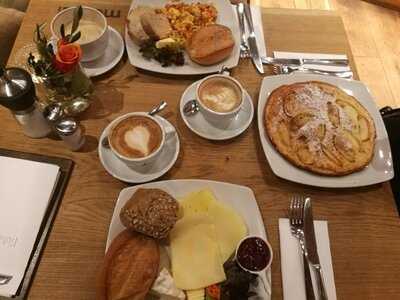 Moxxa Caffe The Roastery