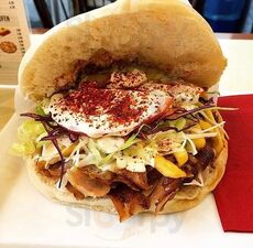 Dilo's Kebab & Pizza House