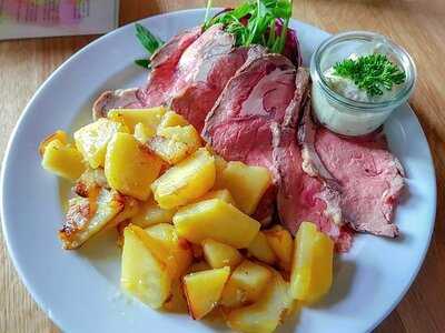 Seitenblick Im Haus Zum Haus