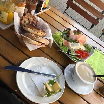 Cafecafe - Urban Eats & Coffee