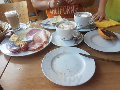 Kisfeld bistro Café