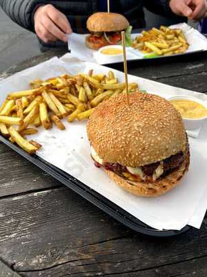 3h's Burger & Chicken