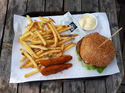 3h's Burger & Chicken