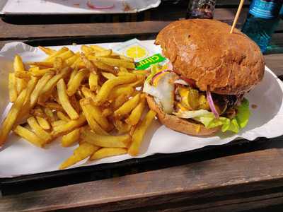 3h's Burger & Chicken