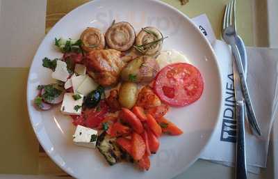 Dinea Restaurant & Café