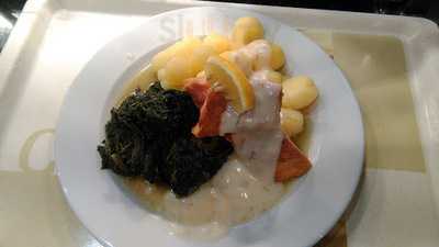 Dinea Restaurant & Café