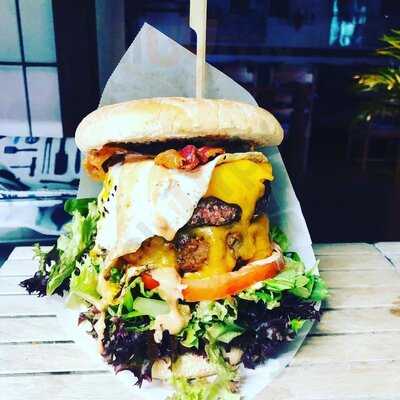 Miranda Bbq - Beef & Basics - Alter Schlachthof