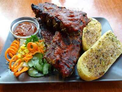 Müller's Restaurant - Bar - Kneipe