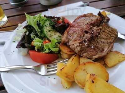 Arno's Restaurant Und Café 