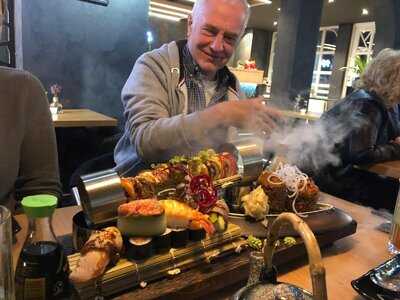 Foyer Restaurant Im Hessischen Staatstheater In Wiesbaden