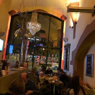 Eschenheimer Turm Cafe