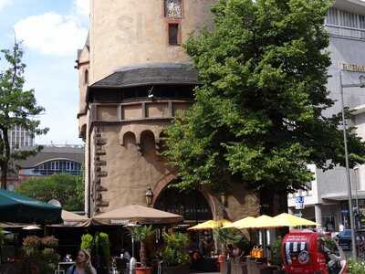 Eschenheimer Turm Cafe