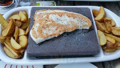 Barraquito Chill & Grill