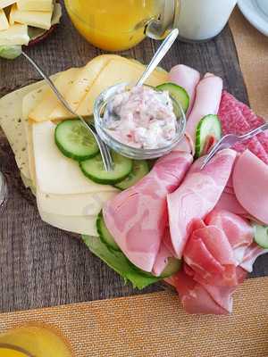 Eis-café & Bar-bistro