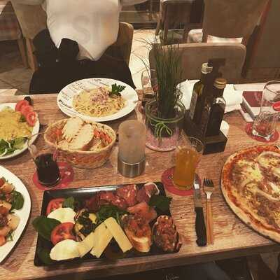 Pizzeria Don Giovanni‎