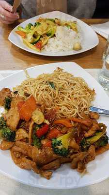 Asia-linh-linh-bistro