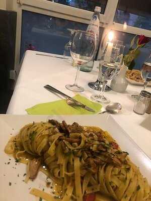 Restaurant La Sicilia In Bocca