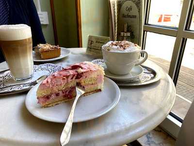 Cafe Bachmann
