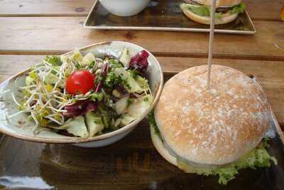 Hans Im GlÜck Burgergrill & Bar