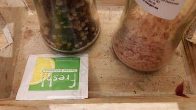 Louis Finest Burgers & Steaks