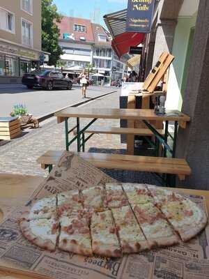 Breisgauer Flammkuchen