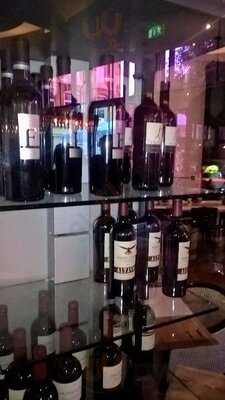 Francesca & Fratelli Calenberger Esplanade