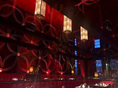 Elbers 800 Grad Grill + Bar