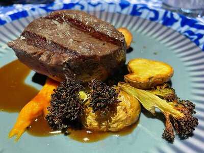 Elbers 800 Grad Grill + Bar