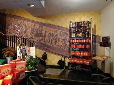 Emil Reimann Cafe