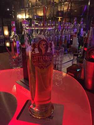 Huwa - 100 Wasser Leipzig