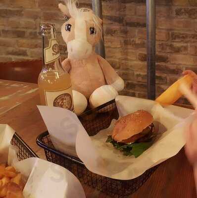 Triple B - Beef Burger Brothers