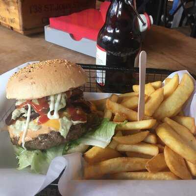 Triple B - Beef Burger Brothers