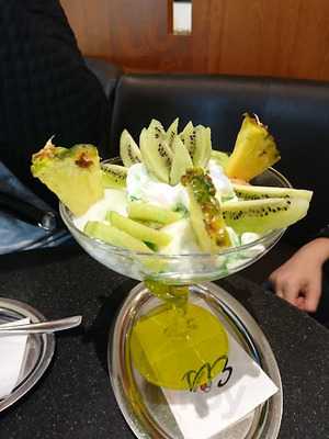 Eis Cafe Cortina