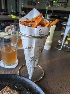 Mikes Urban Pub - Stuttgart Bad Cannstatt
