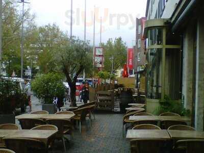 Metropolis Restraurant