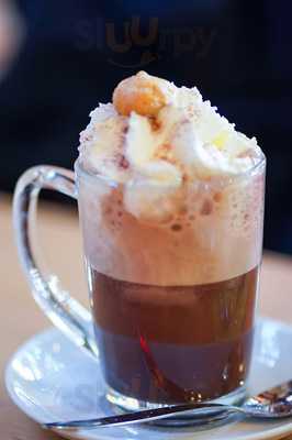 Bloom Café Und Restaurant