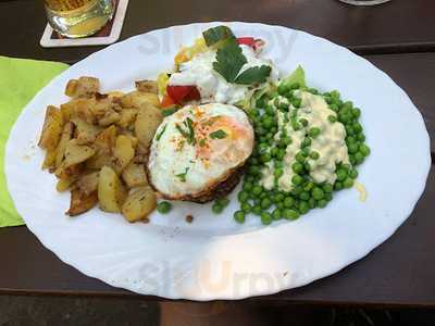 Gambrinus Nikolay Marinow