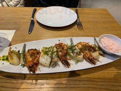 Cosmos Restaurant Cafe Bar