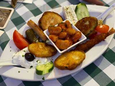 Stogi - Restaurant & Taverna