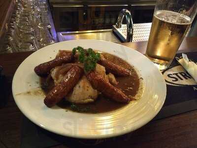 The Dubliner Irish Pub