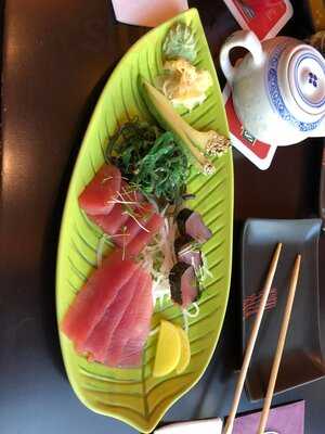 Sushi Lounge