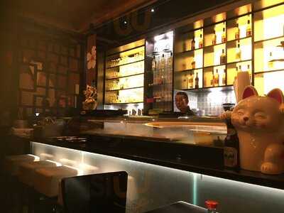Sushi Lounge