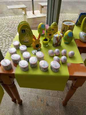 Leonidas Pralinen Café