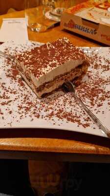 Trattoria - Pizzeria Zur Schneeburg